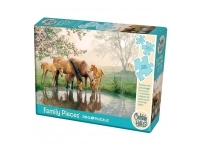 Cobble Hill: Family Pieces - Horse Family (350)